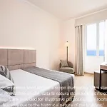 Grand Hotel 4*
