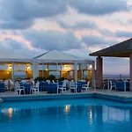 Grand Hotel
