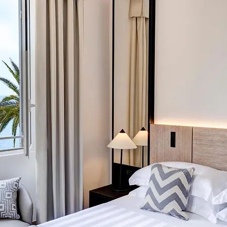 Szálloda Grand 4*