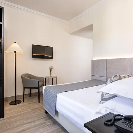 Grand Hotel 4*