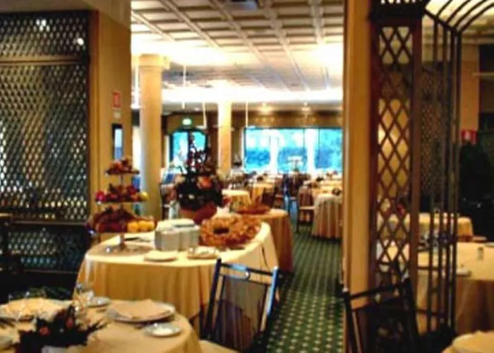Grand Hotel