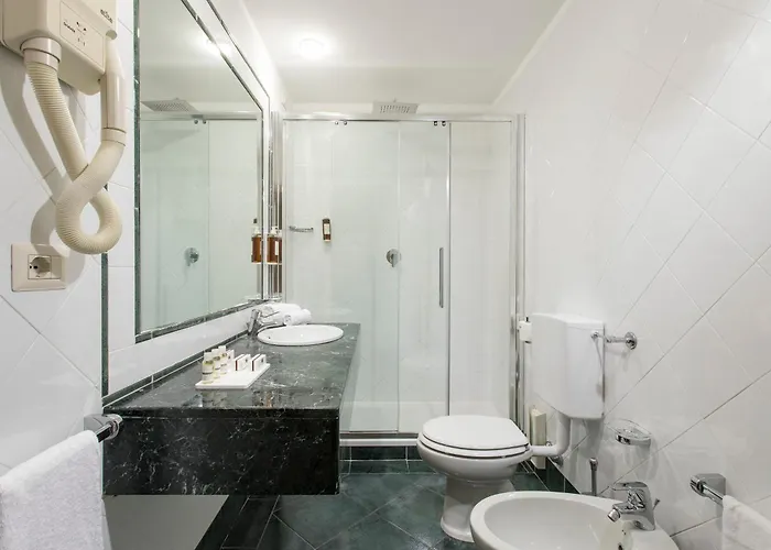 Grand Hotel 4*